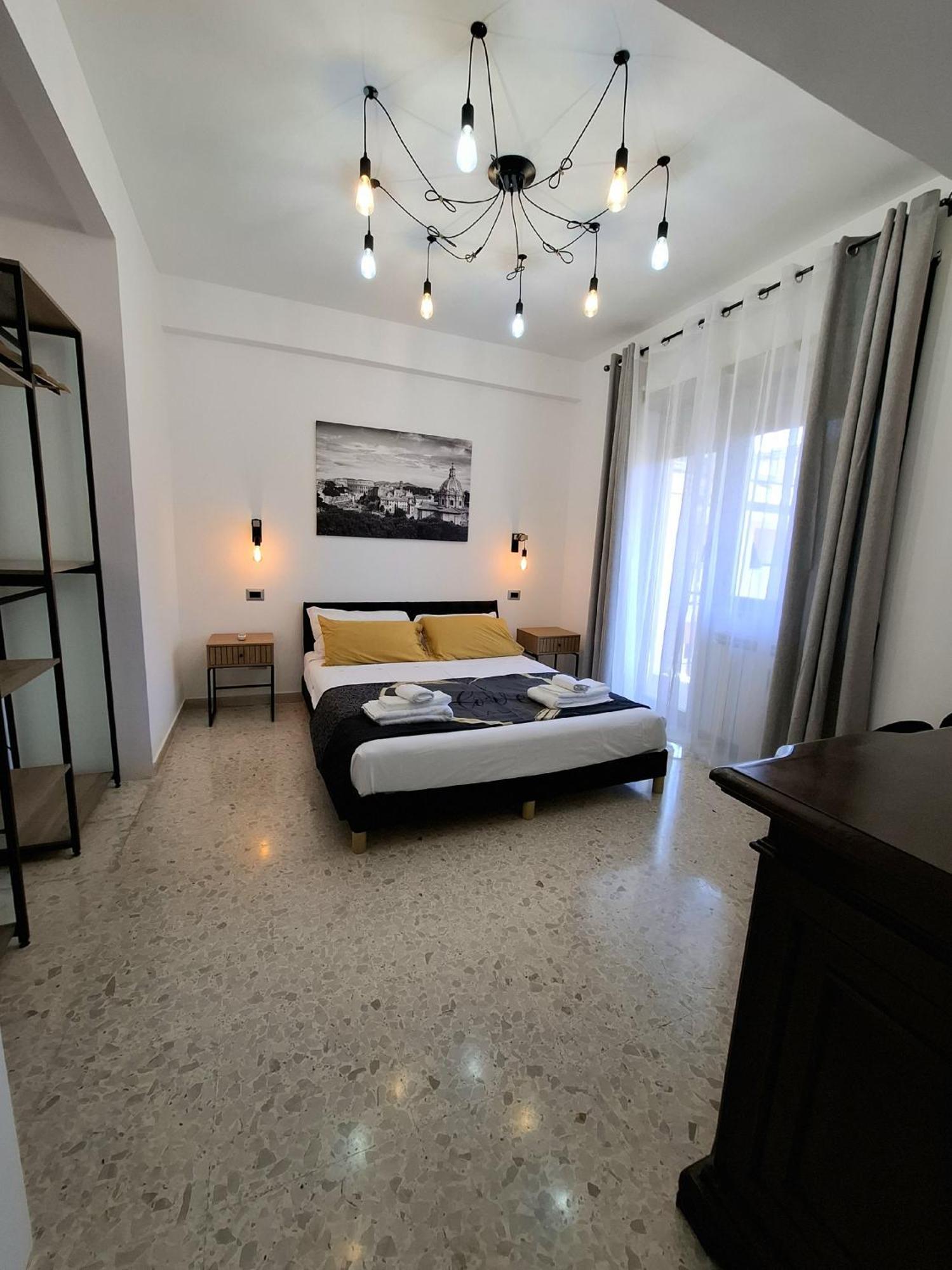 Lumina Apartment Rom